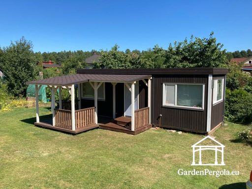 Pergola drewniana przyścienna — naturalna drewniana weranda z zadaszeniem - garden gazebo pergola